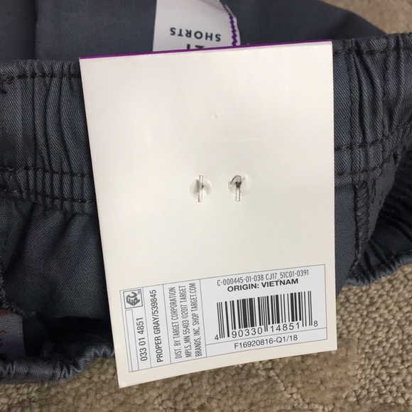 Cat and Jack Grey Shorts - Picture 5 of 5